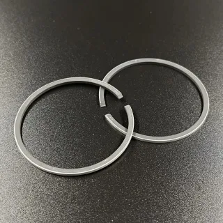 Кольца поршневые, комплект на один поршень Suzuki DT9.9-15 (толщина 2mm) (STD) (Omax) картинка
