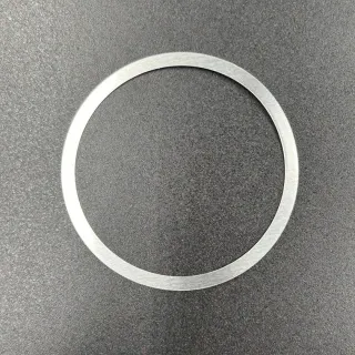 Шайба регулировочная Yamaha 60-90, F40-100 (0.10mm) (Yamaha) картинка