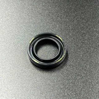 Уплотнение штока гидроподъема Yamaha 225-250, F200-300 (61A-43822-00) (Yamaha) картинка