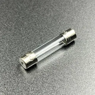Предохранитель Yamaha 4-250, F8-20 (20A) (WUHU) картинка