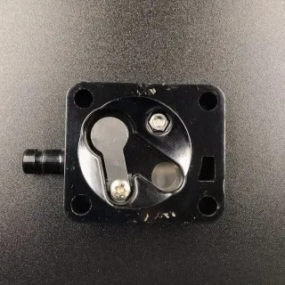 Корпус топливного насоса Yamaha 9.9-50  682-24412-00; 3G2-04002-0; 3C8-04002-0; 8537291.(Yamaha) картинка
