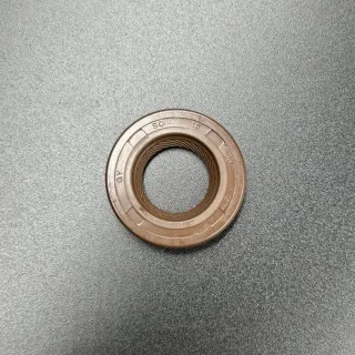 Сальник Yamaha (93101-16001) (16x30x6) (YUELANG) картинка