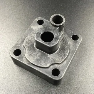 Корпус помпы охлаждения Yamaha 9.9-15, F6-15 (PREMARINE) картинка