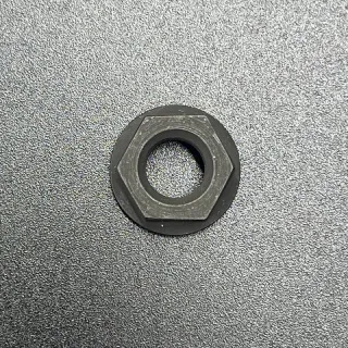 Гайка крепления пиньона Suzuki DT20-30, DF20-30 (Suzuki) картинка