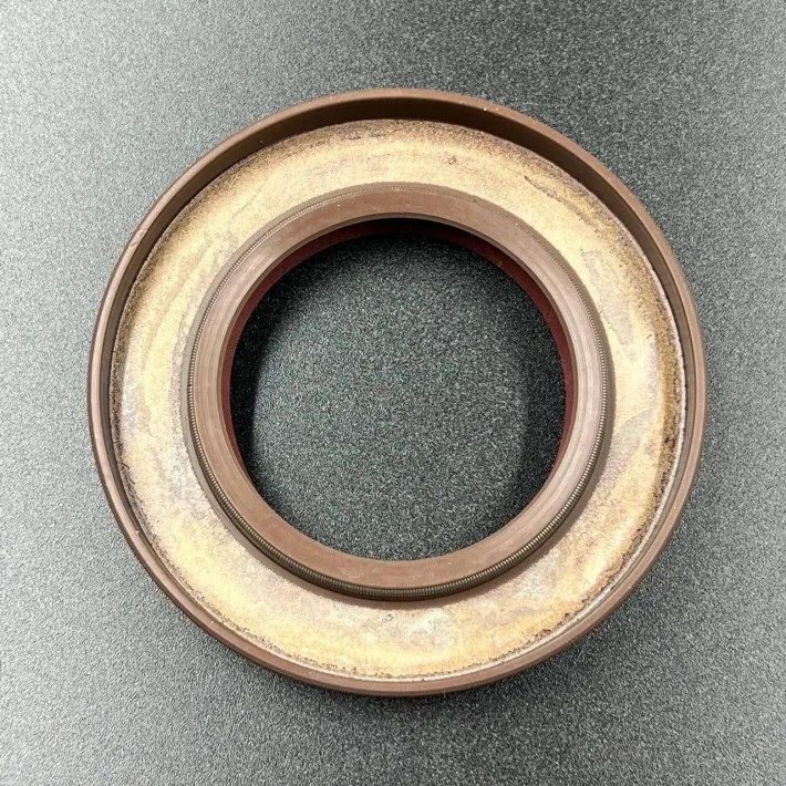 3852272 — 2