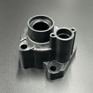 Корпус помпы охлаждения Yamaha F75-100 (Osaka) картинка