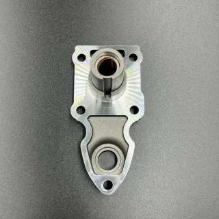 Основание помпы охлаждения Yamaha 6-8 (WUHU) картинка