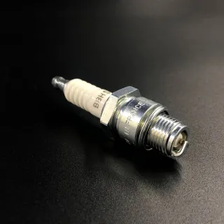 Свеча зажигания B8HS-10 (NGK) картинка