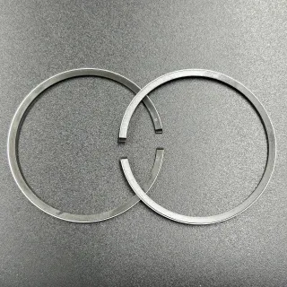 Кольца поршневые, комплект на один поршень Suzuki DT9.9-15 (толщина 2mm) (0.25mm) (Kacawa) картинка