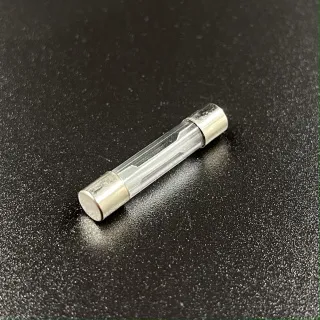 Предохранитель Yamaha 4-250, F8-20 (20A) (Omax) картинка