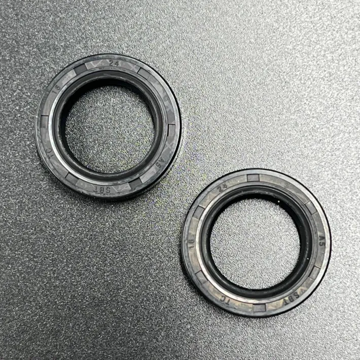 878408A1 — 4