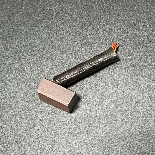 Щетка электростартера Yamaha 55-90 (Yamaha) картинка