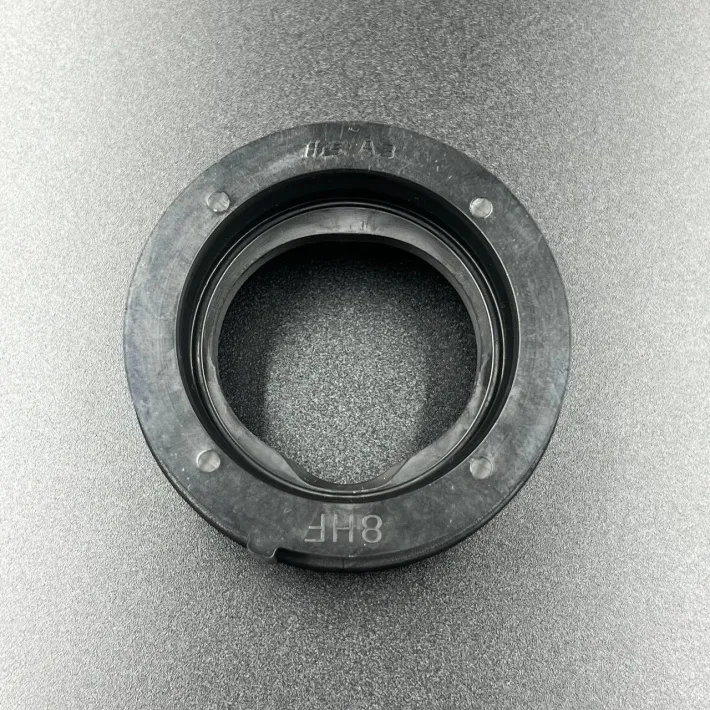 8HF-13595-00 — 2