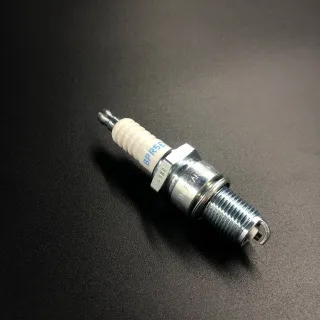 Свеча зажигания 7422 BPR5ES (98079-55846;98079-55817;Honda BF5) (NGK) картинка