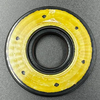 Сальник коленвала Yamaha VK540 (93103-32095)(501352) (32x78x9.5) (Yamaha) картинка