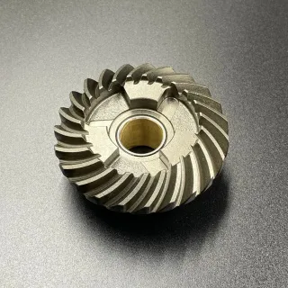 Шестерня переднего хода Suzuki DT9.9-15, DF9.9-15 (57510-93910; 57510-90L00; 57510-93901) (KACAWA) картинка
