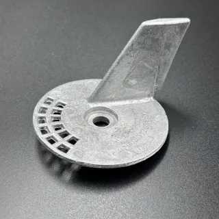 Киль-протектор (Анод) Suzuki DF20-30; DT20-30 (Алюминиевый) (55125-96310) (Omax) картинка