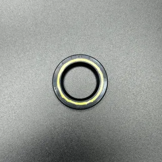 Манжета резинометаллическая OIL SEAL (MERCURY) QS картинка
