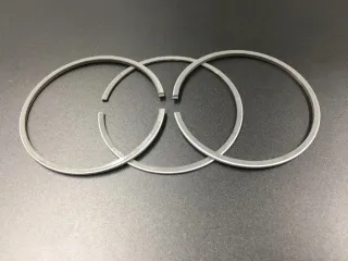 Кольца поршневые, комплект на один поршень Yamaha 40-50 (0.25mm) (3Ring) (Omax) картинка