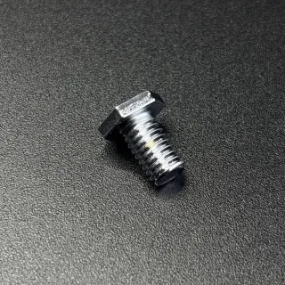 Болт Yamaha 115-140 (90101-06M67) (Yamaha) картинка