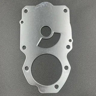 Пластина помпы охлаждения Yamaha/Parsun F225-300 (Oversee) картинка