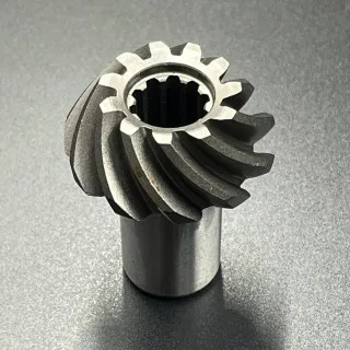 Шестерня вертикального вала (Пиньон) Suzuki DT20-30, DF25-30(A) (Kacawa) картинка