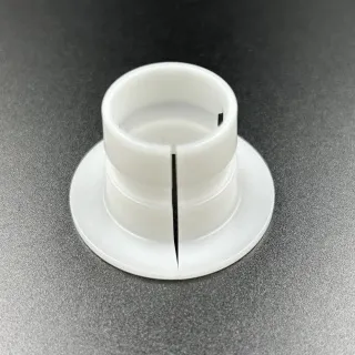 Втулка струбцины пластиковая Tohatsu 9,9-30, M40C, MFS25-30 (Osaka) картинка