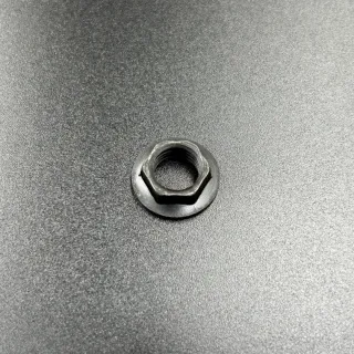 Гайка крепления пиньона Yamaha 20-30, F20-25 (YUELANG) картинка