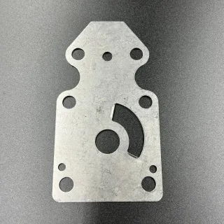 Пластина помпы охлаждения Yamaha 9.9-15, F9.9-15 (YUELANG) картинка