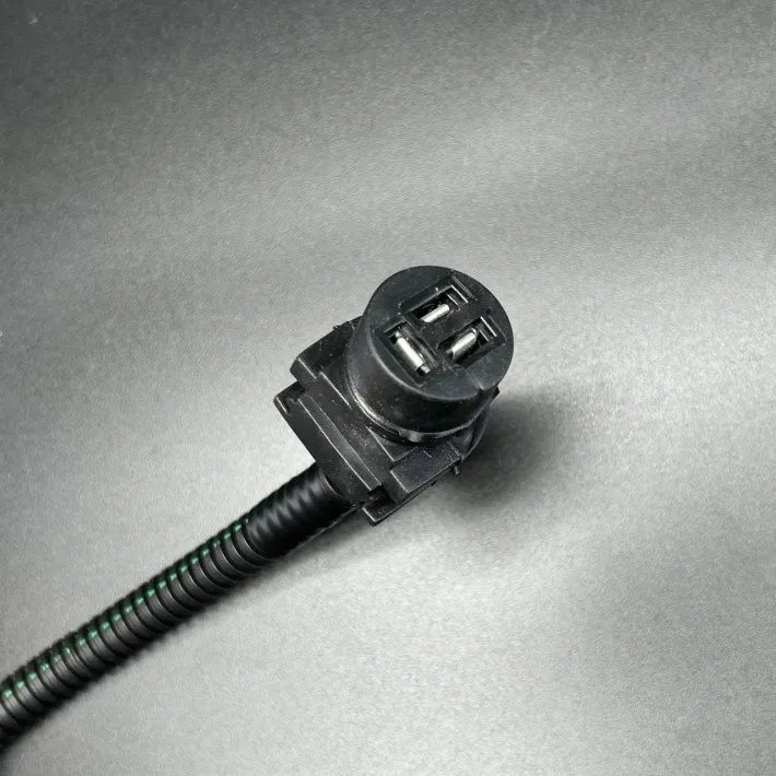 865771A02 — 2