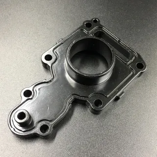 Основание помпы охлаждения Yamaha 25-30, F20-25 (PREMARINE) картинка