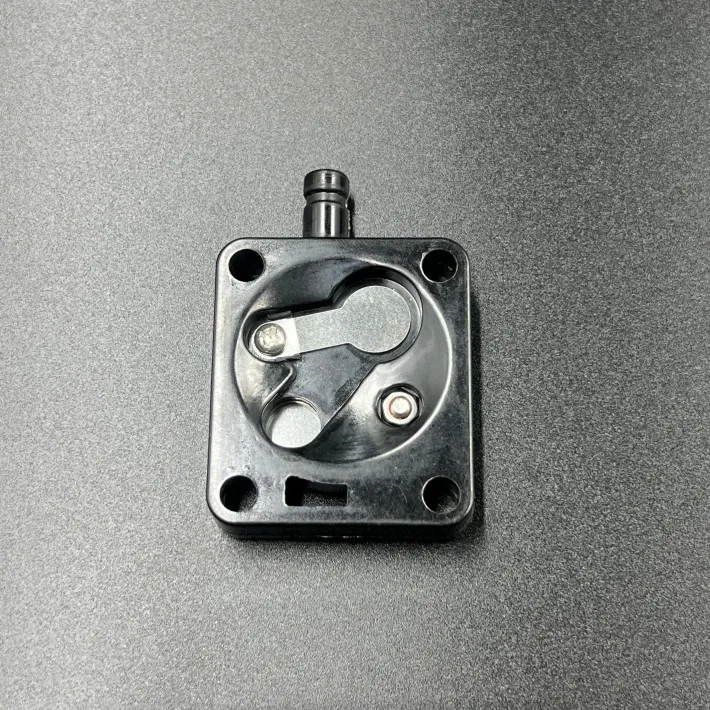 3C8-04002-0 — 3