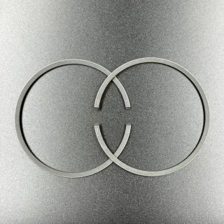 Кольца поршневые, комплект на один поршень Yamaha 55, 75-90 (0.25mm) (Osaka) картинка