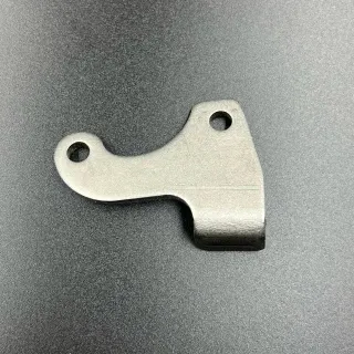 Скоба струбцины Yamaha 40X, F25-40 (Правая) (PREMARINE) картинка