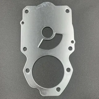 Пластина помпы охлаждения Yamaha/Parsun F225-300 (Oversee) картинка
