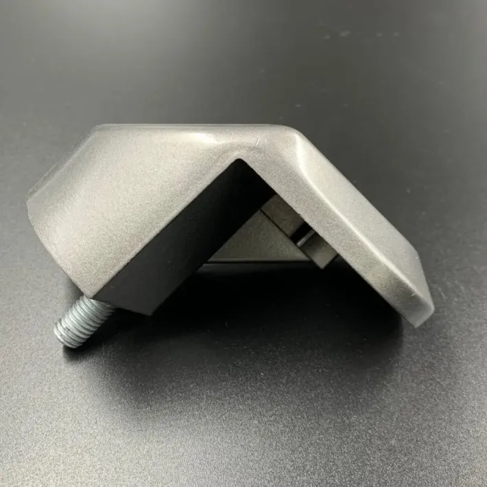 3C8S63027-0 — 1