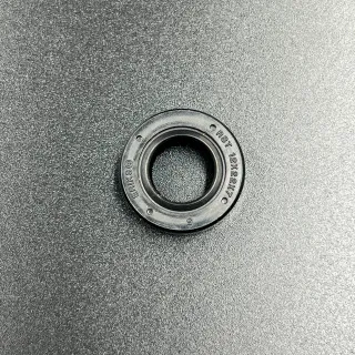 Сальник Yamaha картера F6-9,9;тяги реверса F300-350 (12x22x7)(PREMARINE) картинка