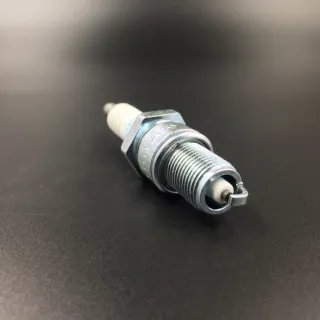 Свечи зажигания 4008 BPR6ES (NGK) картинка