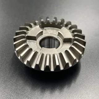 Шестерня заднего хода Suzuki DT9.9-15, DF8-20(A) (57521-99J10) (Omax) картинка