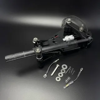 Кронштейн реверса в сборе MERCRUISER 4Cyl 3.0L, V6 4.3L, V8 5.0L and 5.7L картинка