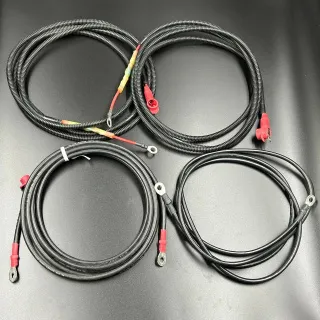 Комплект кабелей со 100 AMP предохранителем (Quicksilver) картинка