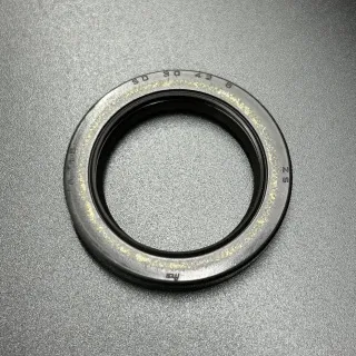 Сальник Yamaha (93102-30M56) (30x42x6) (Yamaha) картинка