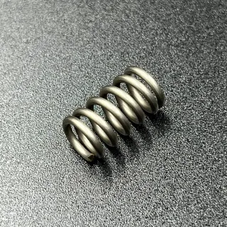 Пружина фиксации тяги реверса Yamaha F50A (90501-12M00) картинка