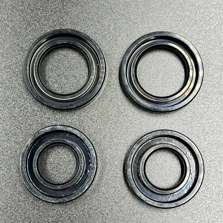 25700-88L03 — 3