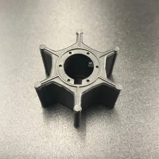 Крыльчатка помпы охлаждения Suzuki DT9.9-15, DF8-20 картинка