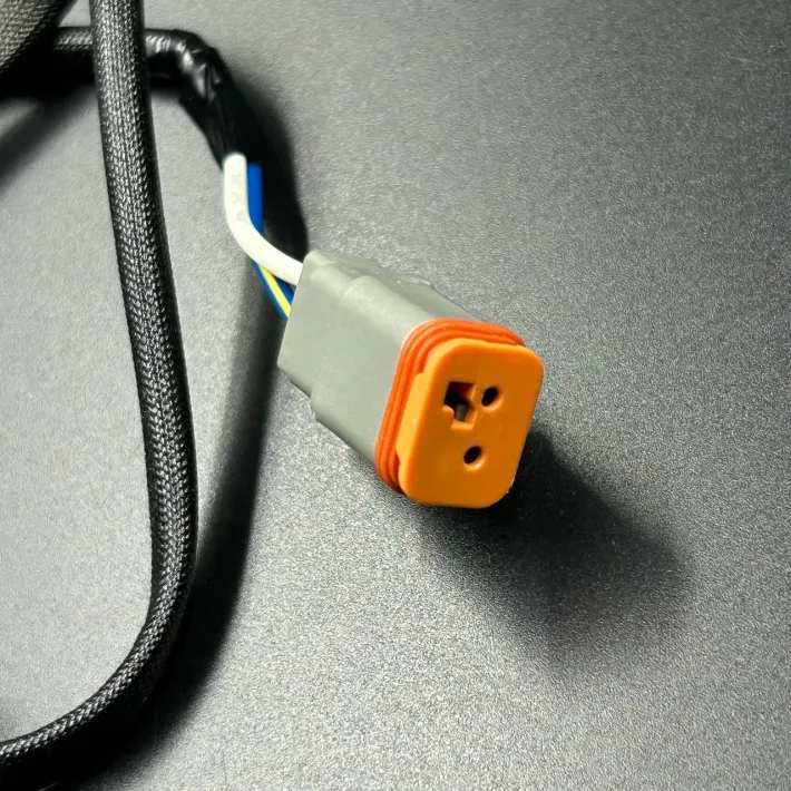 SM-01401 — 3