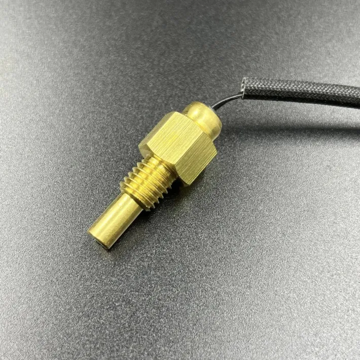 F40-05000400 — 3