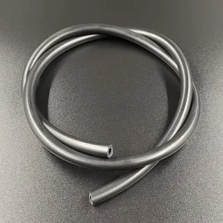 Шланг топливный (внутр. 7mm, внешн. 12mm) (бухта) (Omax) картинка