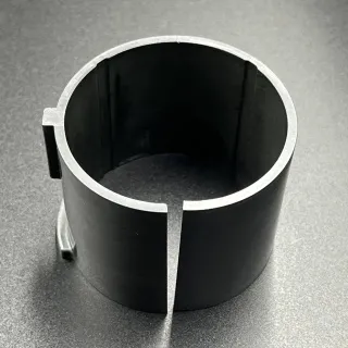 Втулка поворотной рамы пластиковая Yamaha 40X, F20-45 (верх) (Omax) картинка