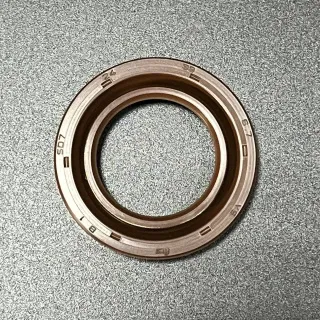 Сальник Suzuki (51124-93J01) (24х39х6.7) (Suzuki) картинка